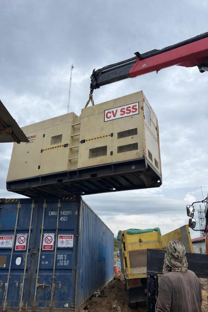 sewa genset penajam 200 kva